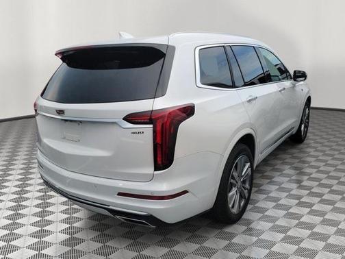 2024 Cadillac XT6 Premium Luxury FWD