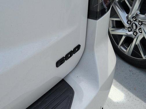 Crystal White Tri-Coat 2023 Cadillac Escalade ESV Sport Platinum