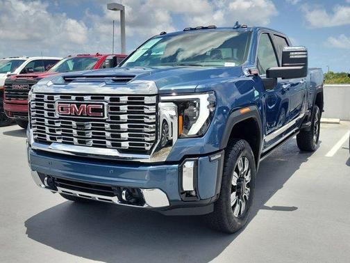 2024 GMC Sierra 2500 Denali