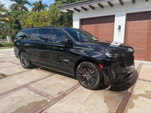 2023 Cadillac Escalade ESV V-Series