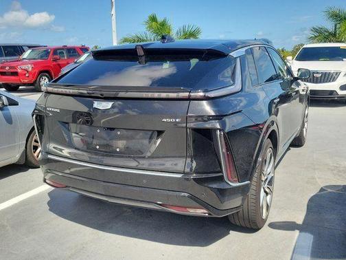 Stellar Black Metallic 2023 Cadillac LYRIQ Luxury