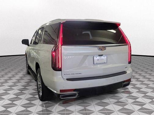 Crystal White Tri-Coat 2021 Cadillac Escalade Premium Luxury Platinum