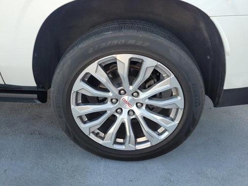 2022 GMC Yukon XL Denali