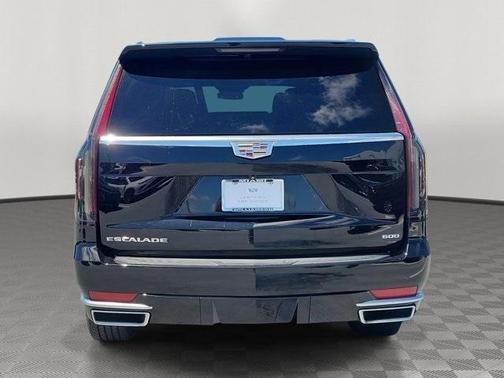 2022 Cadillac Escalade ESV Luxury