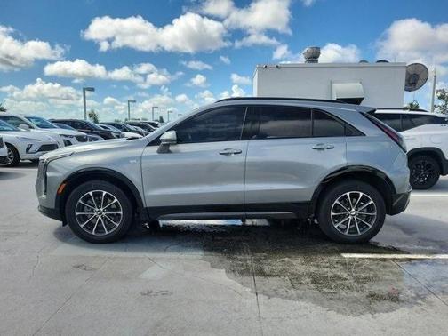 2024 Cadillac XT4 Sport