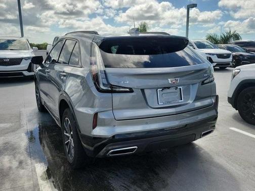 2024 Cadillac XT4 Sport