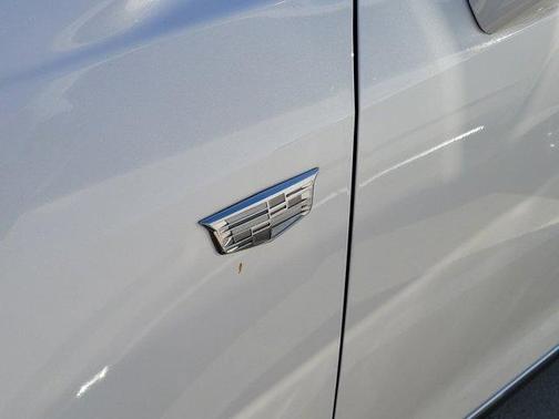 2023 Cadillac XT5 Luxury