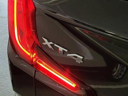 Stellar Black Metallic 2023 Cadillac XT4 Luxury