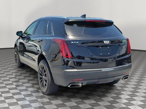 2022 Cadillac XT5 Luxury