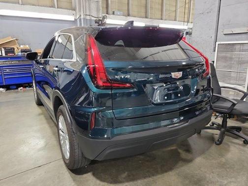 2024 Cadillac XT4 Luxury