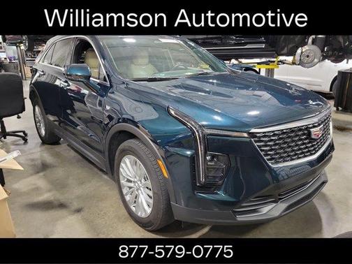 2024 Cadillac XT4 Luxury