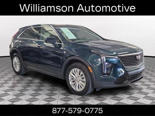 Emerald 2024 Cadillac XT4 Luxury