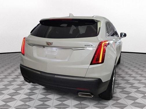2022 Cadillac XT5 Luxury