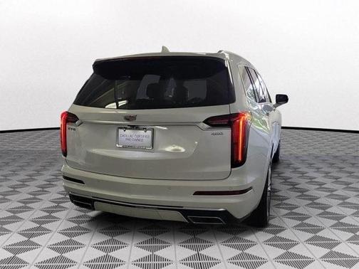 2023 Cadillac XT6 Premium Luxury FWD