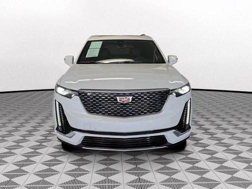 2023 Cadillac XT6 Premium Luxury FWD