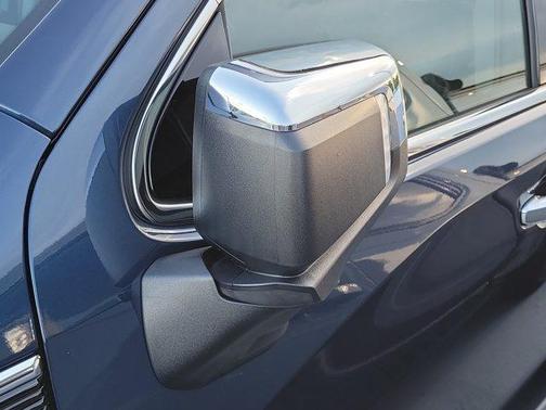 Pacific Blue Metallic 2023 GMC Sierra 1500 Denali