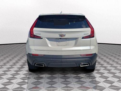 Crystal White Tri-Coat 2023 Cadillac XT4 Luxury