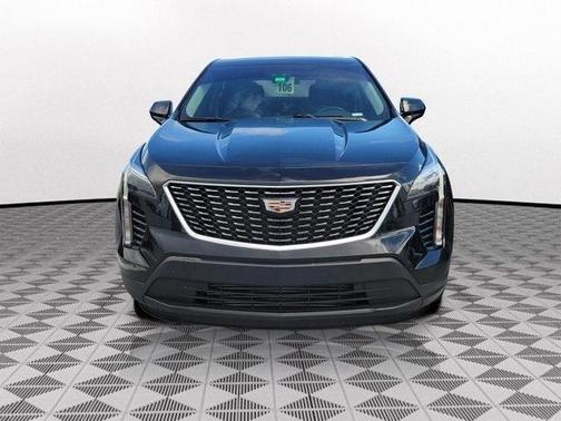 2022 Cadillac XT4 Luxury