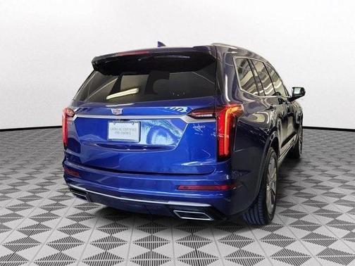 2023 Cadillac XT6 Premium Luxury FWD