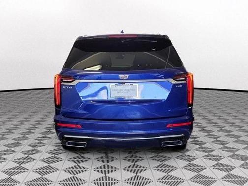 2023 Cadillac XT6 Premium Luxury FWD