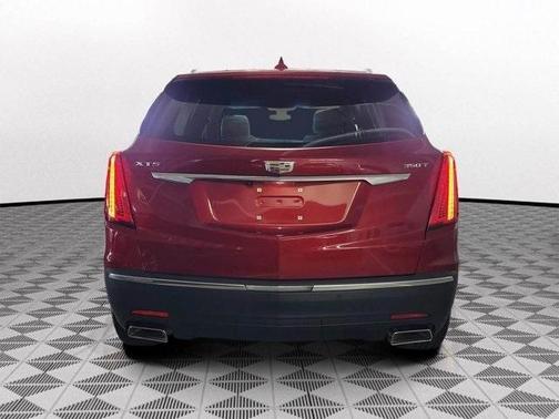 2023 Cadillac XT5 Luxury