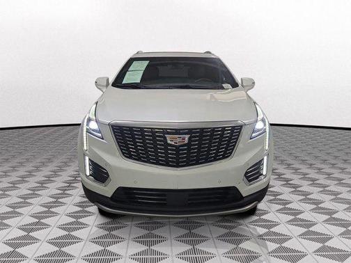 Crystal White Tri-Coat 2023 Cadillac XT5 Premium Luxury