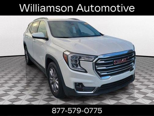 White Frost Tri-Coat 2023 GMC Terrain SLT