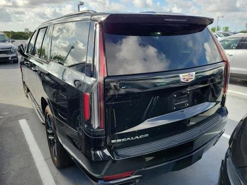 2023 Cadillac Escalade ESV Sport Platinum