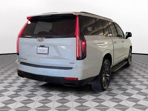 2023 Cadillac Escalade ESV Sport