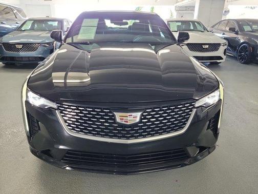 2023 Cadillac CT4 Luxury