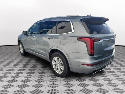 2023 Cadillac XT6 Luxury FWD