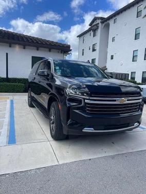 2023 Chevrolet Suburban LT
