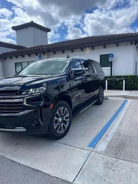 2023 Chevrolet Suburban LT
