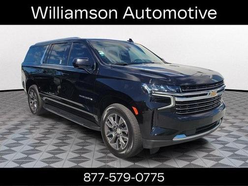 2023 Chevrolet Suburban LT