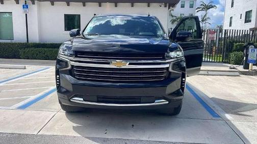 2023 Chevrolet Suburban LT