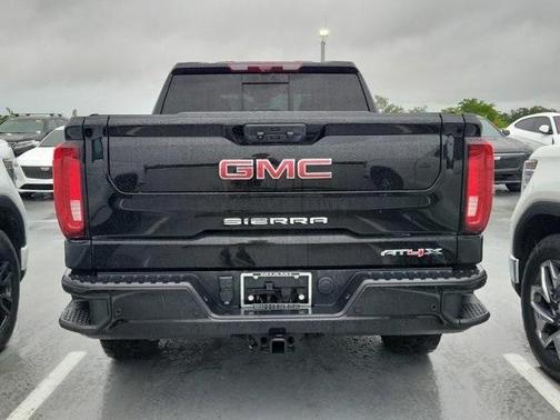 2022 GMC Sierra 1500 AT4X