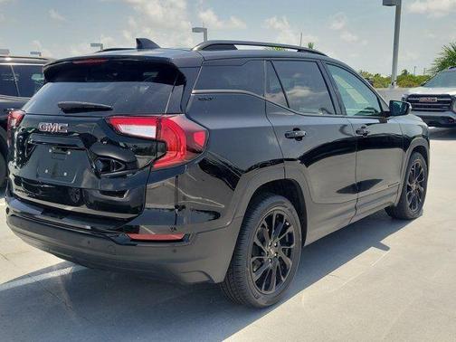 Ebony Twilight Metallic 2023 GMC Terrain SLT