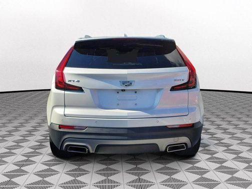 2021 Cadillac XT4 Premium Luxury