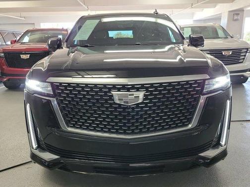 2022 Cadillac Escalade Premium Luxury