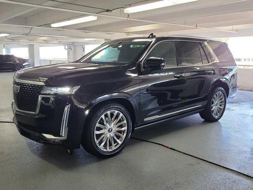 2022 Cadillac Escalade Premium Luxury