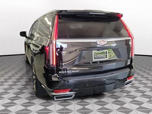 2023 Cadillac Escalade ESV Premium Luxury Platinum