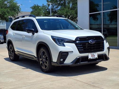 Crystal White Pearl 2023 Subaru Ascent Onyx Edition Limited