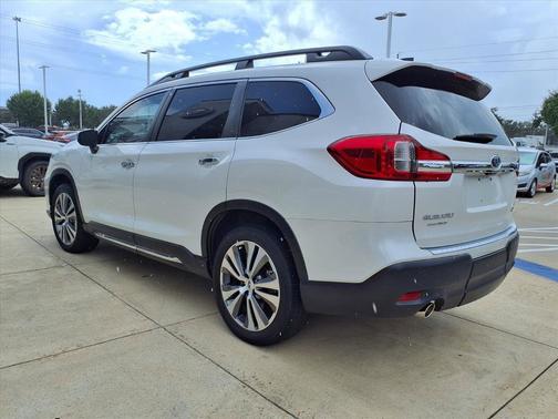 2022 Subaru Ascent Touring