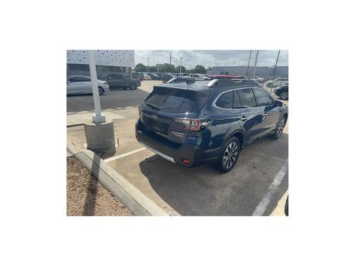 2023 Subaru Outback Touring