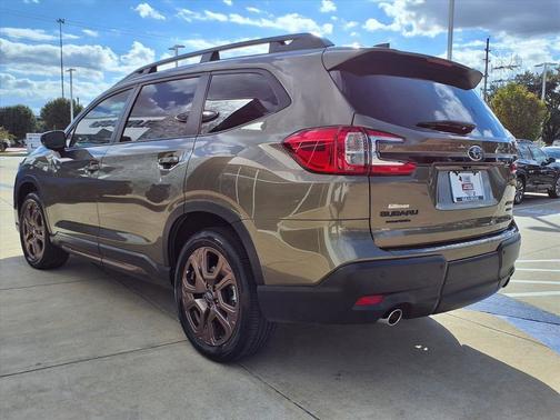 2025 Subaru Ascent Limited Bronze Edition