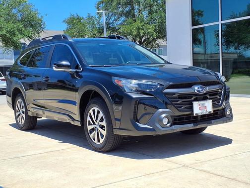 Crystal Black Silica 2024 Subaru Outback Premium