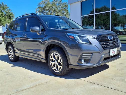 2024 Subaru Forester Premium