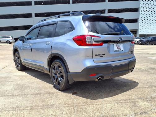 Ice Silver 2024 Subaru Ascent Onyx Edition Limited
