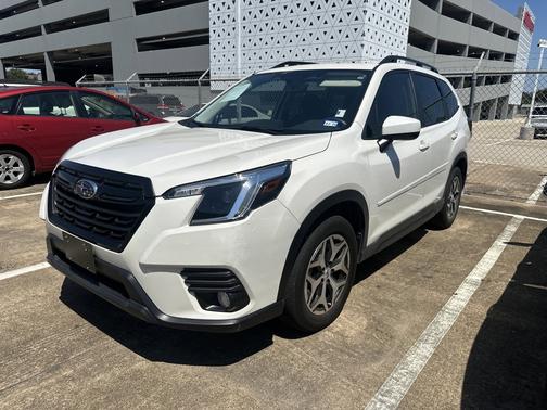 2022 Subaru Forester Premium
