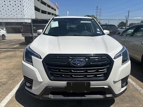 2022 Subaru Forester Premium